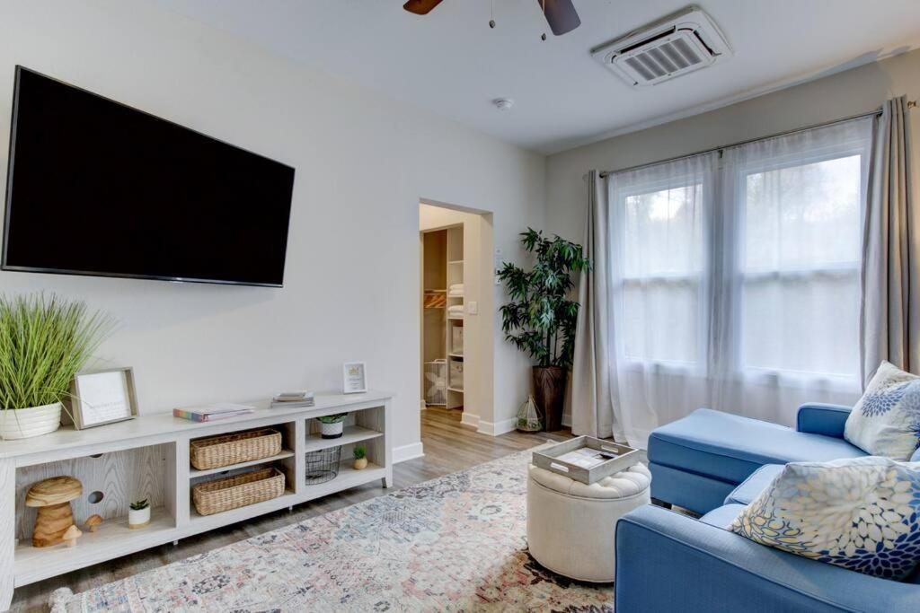 Spring Bungalow - A Cozy Getaway In Downtown Hot Springs! Eksteriør bilde